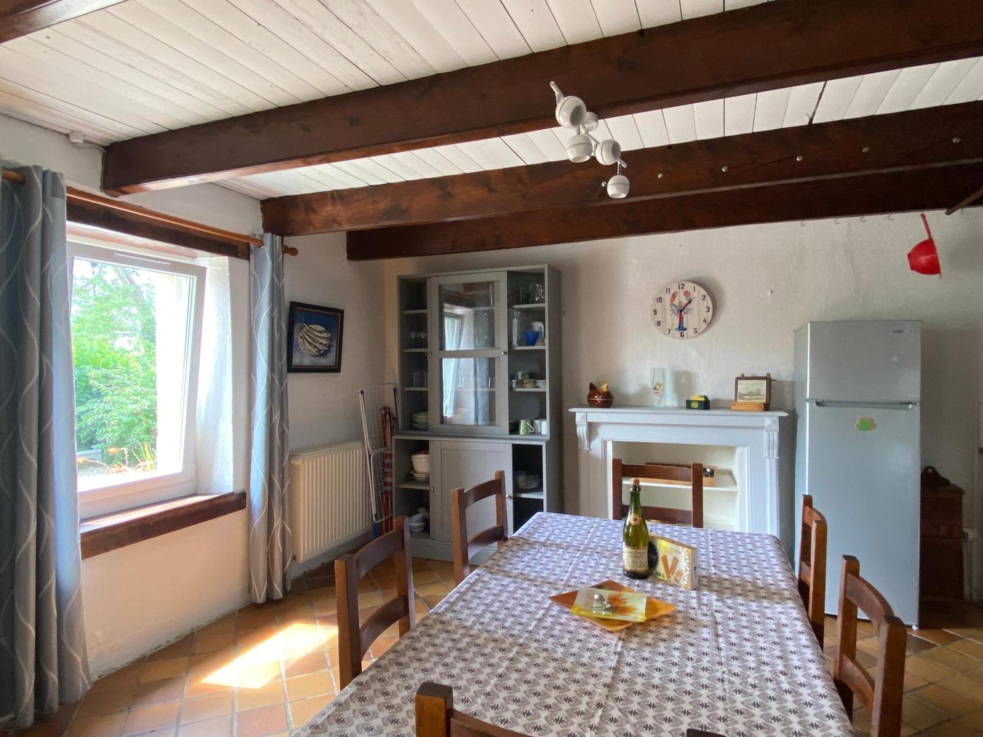 Sue'S Cottages Pleuven Luaran gambar
